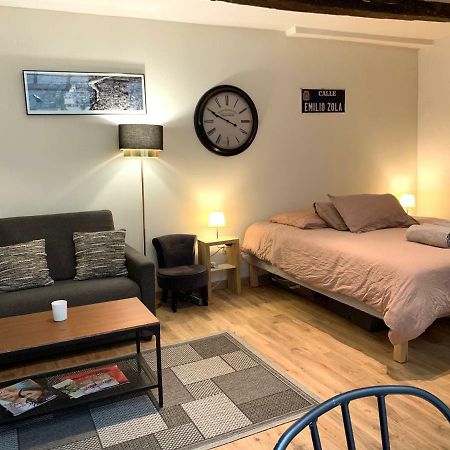 פריז Lovely Studio Le Marais מראה חיצוני תמונה